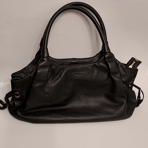 kate spade Handbags - Kate Spade♠️New York Large Black Pebbled Leather Macdougal Alley Stevie Satchel